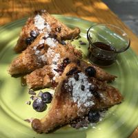 Súper rico, muy lindo ambiente y quienes nos atendieron muy amables💖  at Germina Cafetería in Mexico City