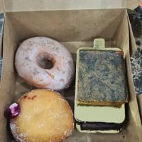 very old photo from like 3 years ago lol at Petiole Cafe in Janabiyah