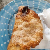 Sfoglia banana e cioccolato at 4 Amici al Bar in Livorno