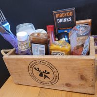 Condiments and Cutlery Tray at The Australia in Porthmadog