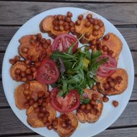Sweet potatoes with chickpeas at Palmwedel in Vienna