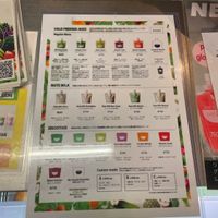 Juices and smoothies   at Bowl Market Juice & Deli in Chigasaki