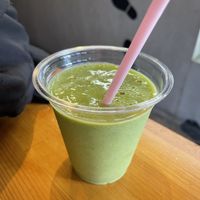 Sweet green smoothie   at Bowl Market Juice & Deli in Chigasaki