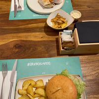 Burger and burrito  at Brunch Republic  in Padua