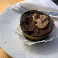 Raw Vegan Schoko-Haselnuss-Dessert  at Kočičí Kavárna - Cat Cafe in Prague