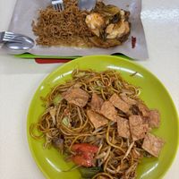 Mee goreng is tasty too  at Gan Taste 颜味素食 in Central Singapore