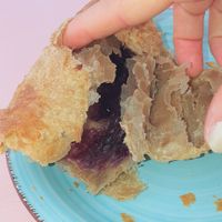 Brioche con marmellata di fichi e noci at Caffetteria Panificio Salin in Jesolo