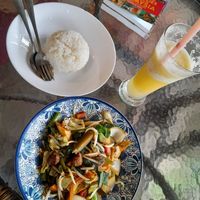 Mixed veg and tofu with steamed rice and pineapple juice at Black Stone Cafe in Khao Sok