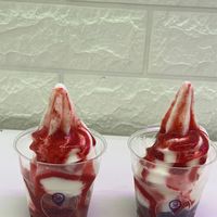 منتج ممتاز، النكهة لذيذة والجودة عالية وطبيعي وتجربة تستحق التكرار at Ice Cream Juice Station in Abu Dhabi