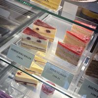 I believe yellow labels can be used to determine what is vegan  at Dolce Vita Cukrászda in Szentendre