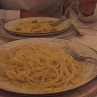 Cacio e Pepe at Le Bistrot in Rome