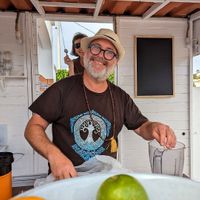 Shahir the Chef at Algarvegan Hummus Bar in Vila Do Bispo