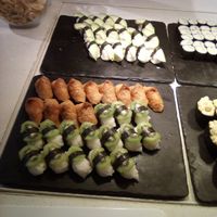 Vegan sushi: tofu, kiwi, and avocado at Itsudemo Iso Myy   in Joensuu