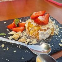 Passievrucht witte chocolade parfait at Ministerie van Geluk in Zoetermeer