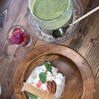 Parfait plate, ichigo (strawberry) sauce + soy matcha at Bugoro All Vegan in Fukuoka