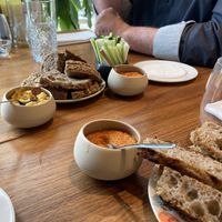 Starter: crudite, fresh sourdough and dips (with herb butter for the non-vegan)  at Graan & Zo in Oud-alblas