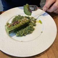 Bbq zucchini with pesto and quinoaa  at Graan & Zo in Oud-alblas