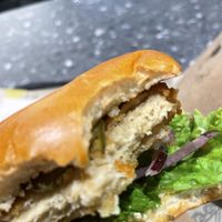 Chickn Burger  at VINCENT - Hbf Leipzig in Leipzig