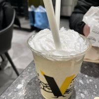 Caramel milkshake - Vincent, Leipzig  at VINCENT - Hbf Leipzig in Leipzig