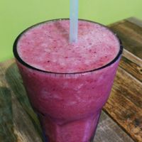 fresh dragonfruit juice at Amitābha  - 阿彌搭巴 in Jian