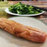 veg dog and steamed leafy greens at Amitābha  - 阿彌搭巴 in Jian