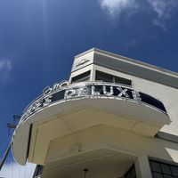 Storefrontt  at Dolores Deluxe in San Francisco