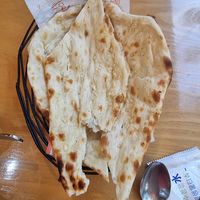 Nan at Rajmahal in Jeju