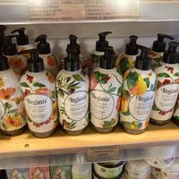 Veganis at ENELDO Mercado Natural in Buenos Aires