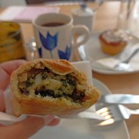 Spinach and tofu at mamacoffee - Podolska in Prague