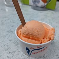 Melon - one of many vegan fruit flavors at Eiscafé Venezia in Buehl