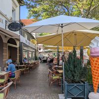 Great outside seating at Eiscafé Venezia in Buehl