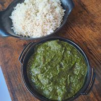 Palak Vegan Chicken with Basmati Rice at Indian Summer in Enschede