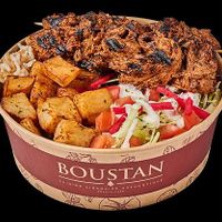 Assiette végane at Boustan in Quebec