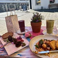 Mango hummus   at Café Lief  in Haarlem