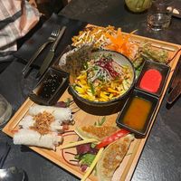 Vorspeisen für 3 Personen at Ginya Vegan House  in Hamburg