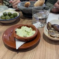 Die vegane Aioli ist super lecker 😋   at Rossio Tapas e Vinho in Hamburg