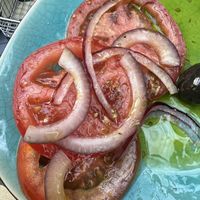 Portugiesischer Tomatensalat  at Rossio Tapas e Vinho in Hamburg