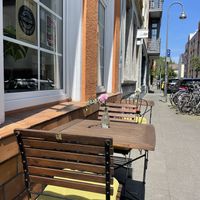 Sun  at Chez Gus in Cologne