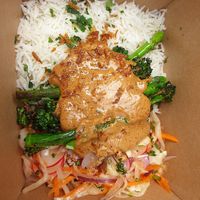 Satay tenderstem at Hākari Kitchen in Newquay