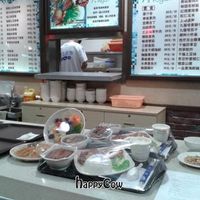 Taiwan Brother 7a at Taiwan Brother 7 Vegan Hut - Xu Hui in Shanghai