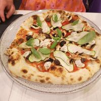 Vegan pizza at Bella Pizzeria in Portimao