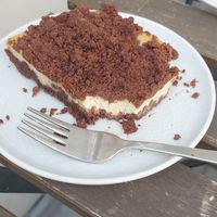 Strouhaná buchta s tofu krémem. at V lese in Olomouc