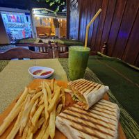 Vegan falafel taco and smoothy of the day at MIDO'S in Chefchaouen