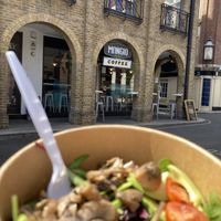 Blick aufs Café   at Mangio in London