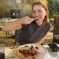 "la végétarienne » sans fromage   at Pizza Costa in Corsica