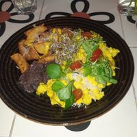 Tofu scramble at Nihe in Tallinn