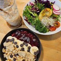 Vegan Breakfast (Porridge Bowl + Breakfast Bowl) at Nihe in Tallinn