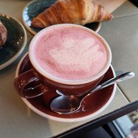 Raspberry chai latte at Nihe in Tallinn
