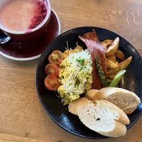Scrambled tofu and a raspberry chai 😍  at Nihe in Tallinn