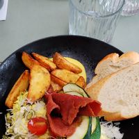 Tofu scrambled vegg plus crepes with berries at Nihe in Tallinn